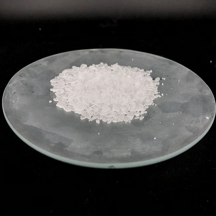 C6H4Cl2 Para Dichlorobenzene CAS 106-46-7 Solid Berkualitas Industri untuk Pembuatan Deodorisasi